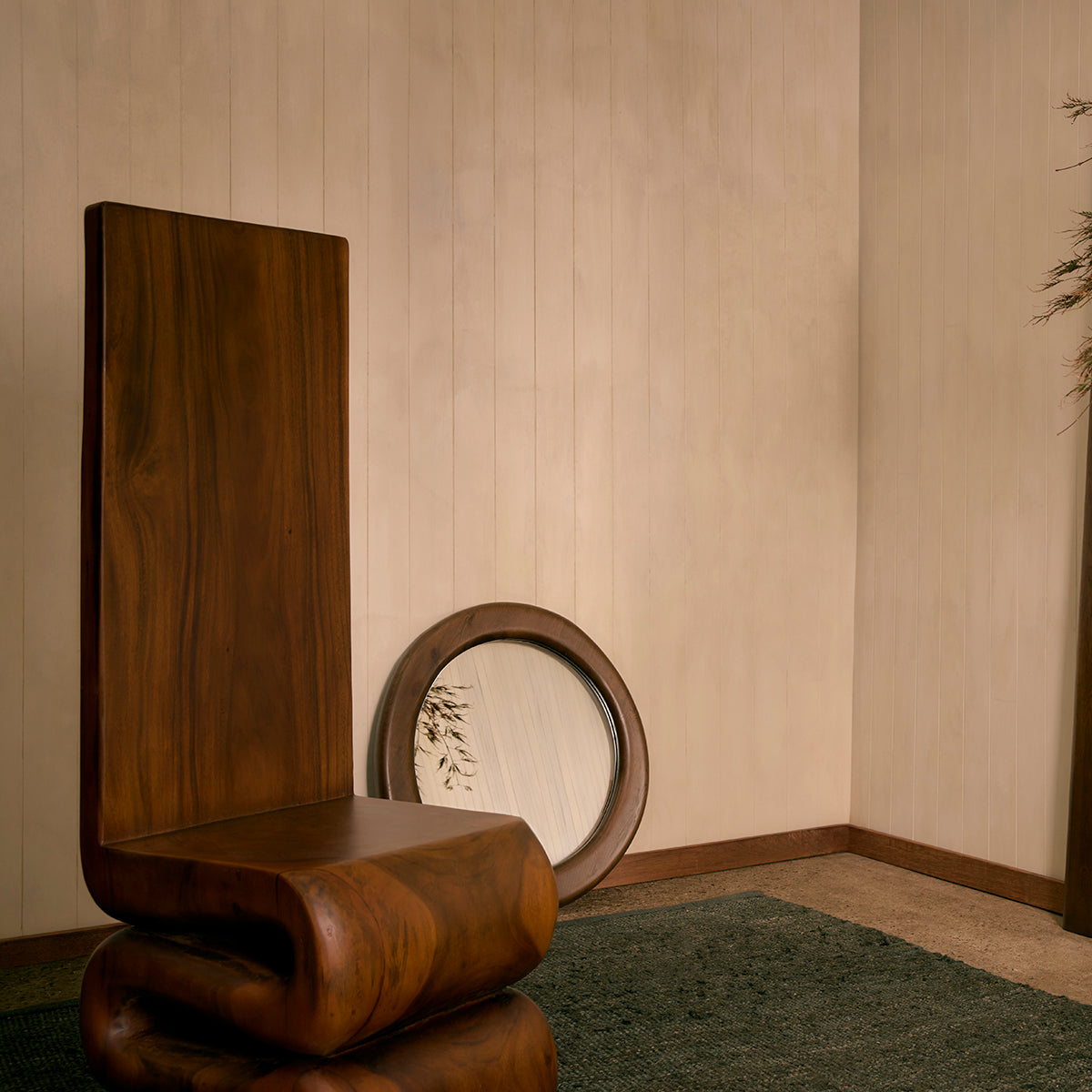 Molly Wall Mirror (Walnut)