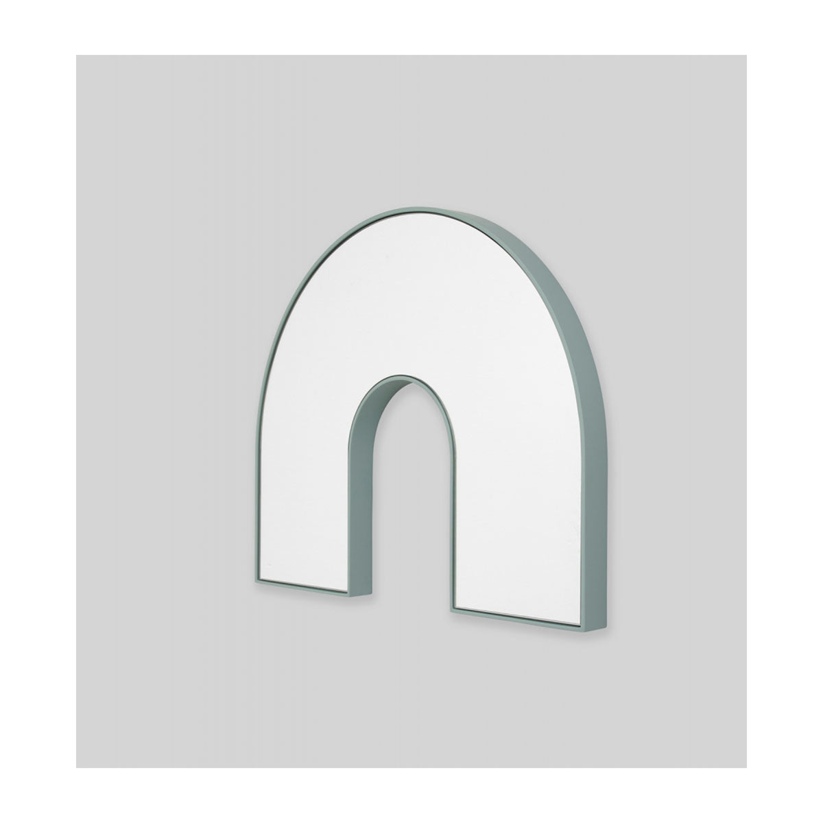 Kaari Mirror (65 x 52cm)