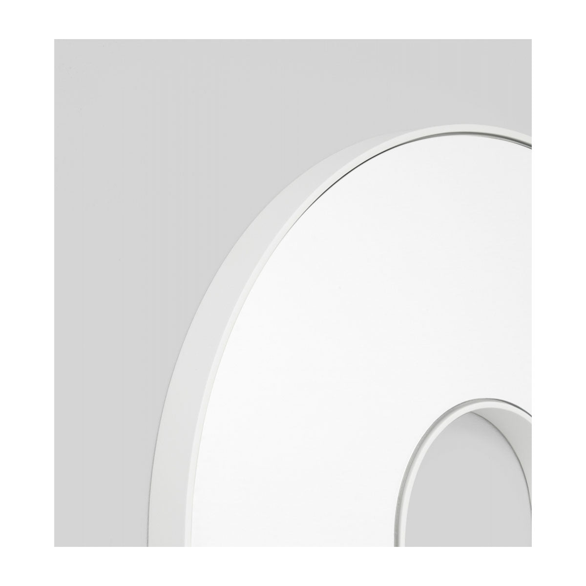 Kaari Mirror (65 x 52cm)