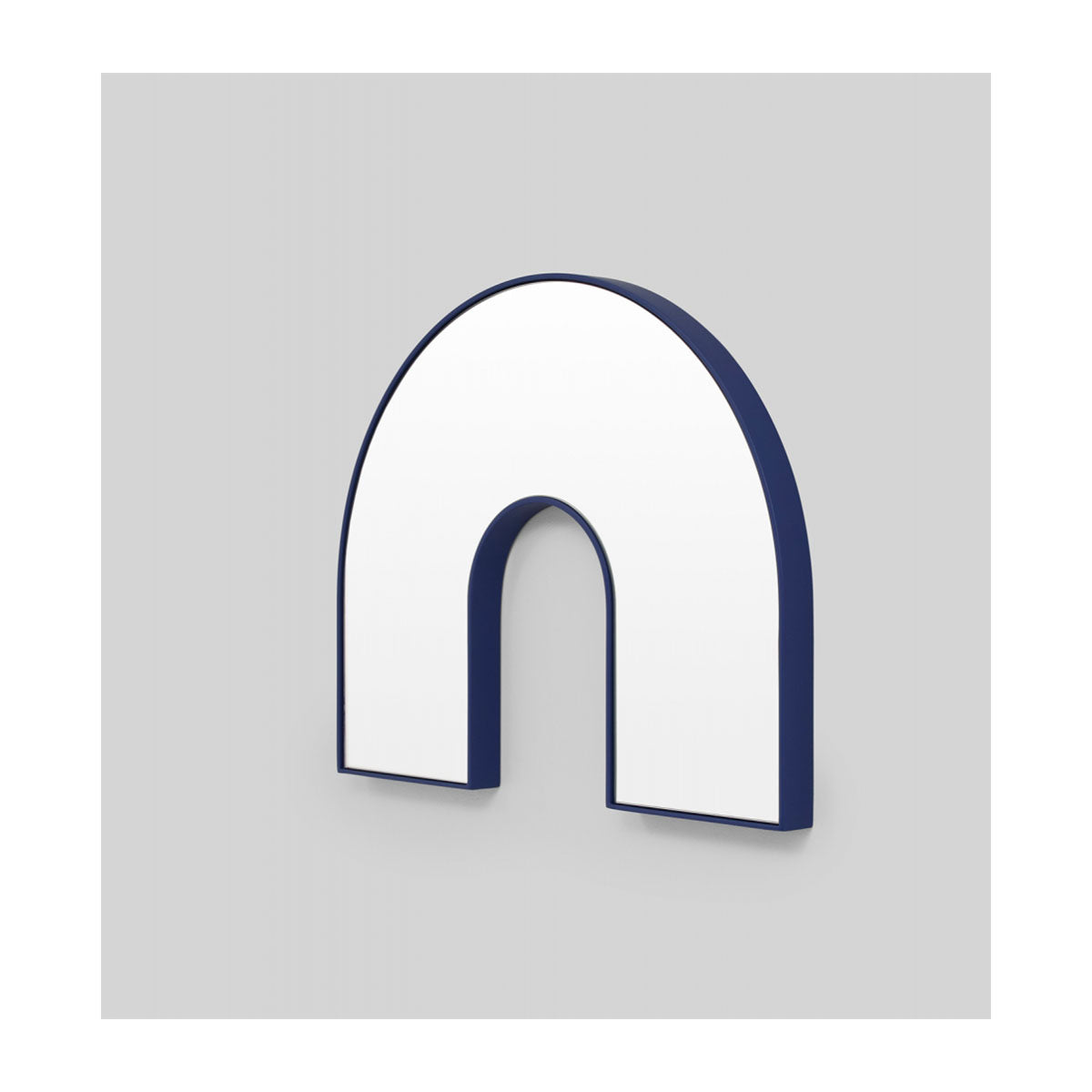 Kaari Mirror (65 x 52cm)