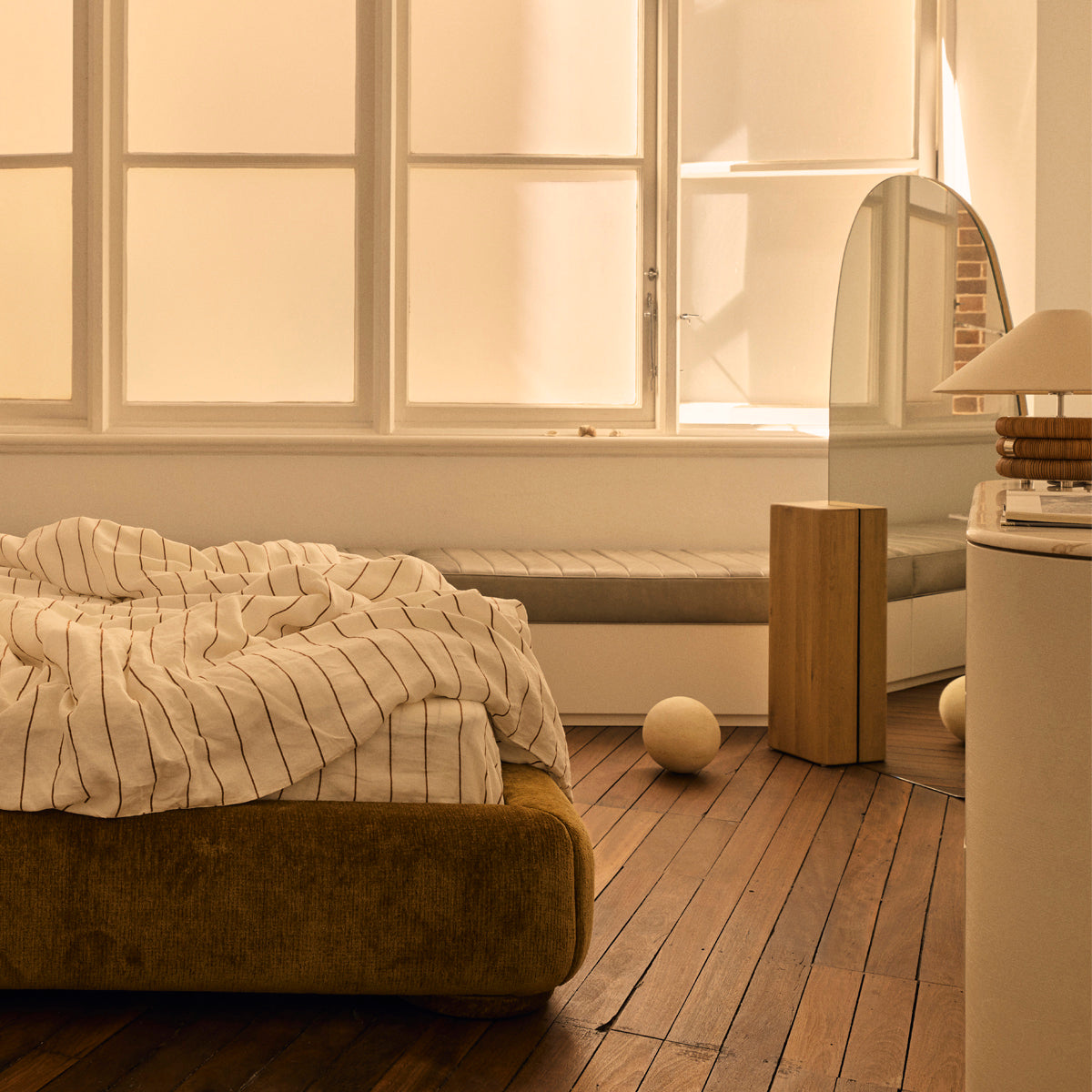 Block Floor Mirror (Oak)