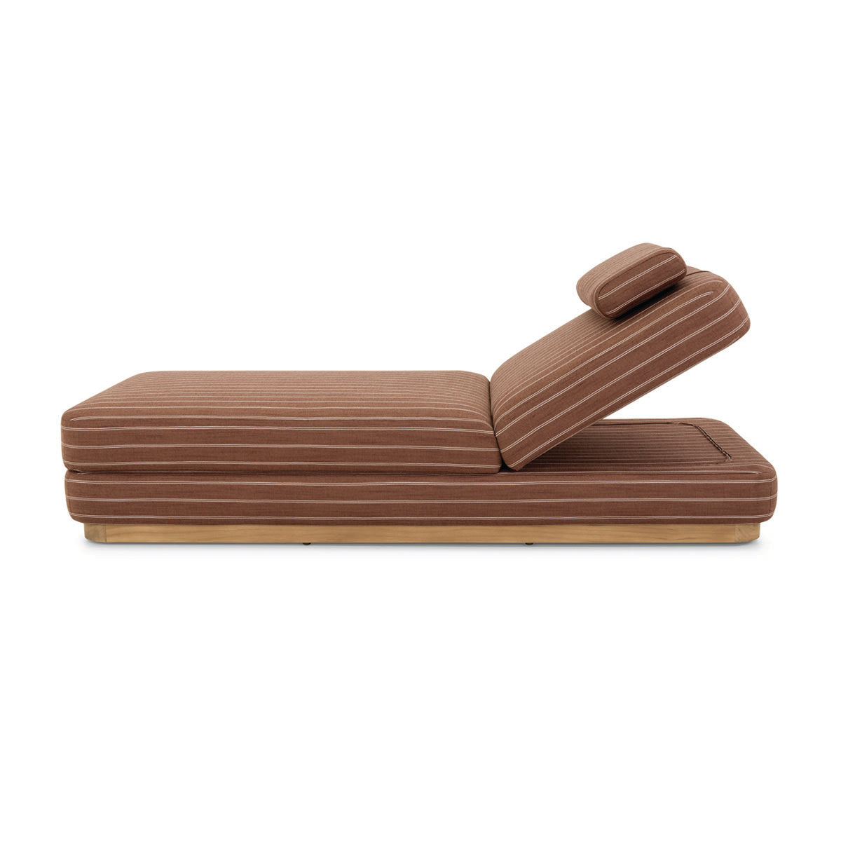 Stack Outdoor Sun Lounge