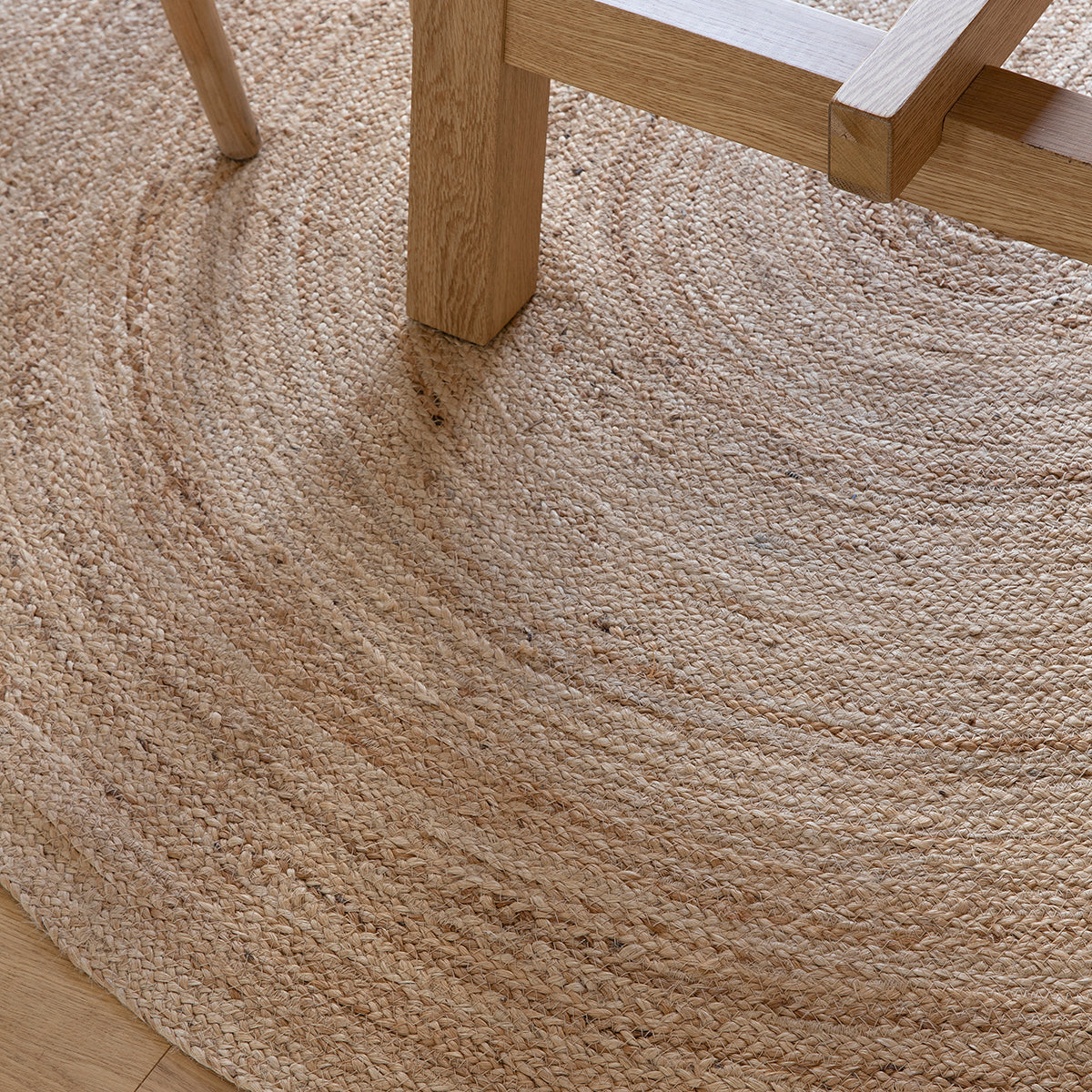 Amber Braided Oval Jute Rug