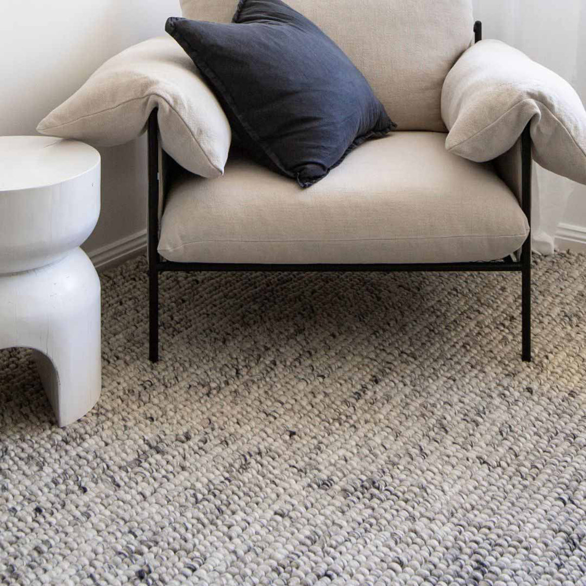 Azizah Looped Wool Rug