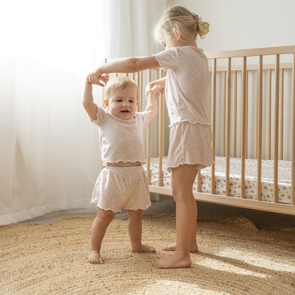 Celeste Scalloped Jute Round Rug