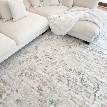 Elouise Traditional Floral Rug