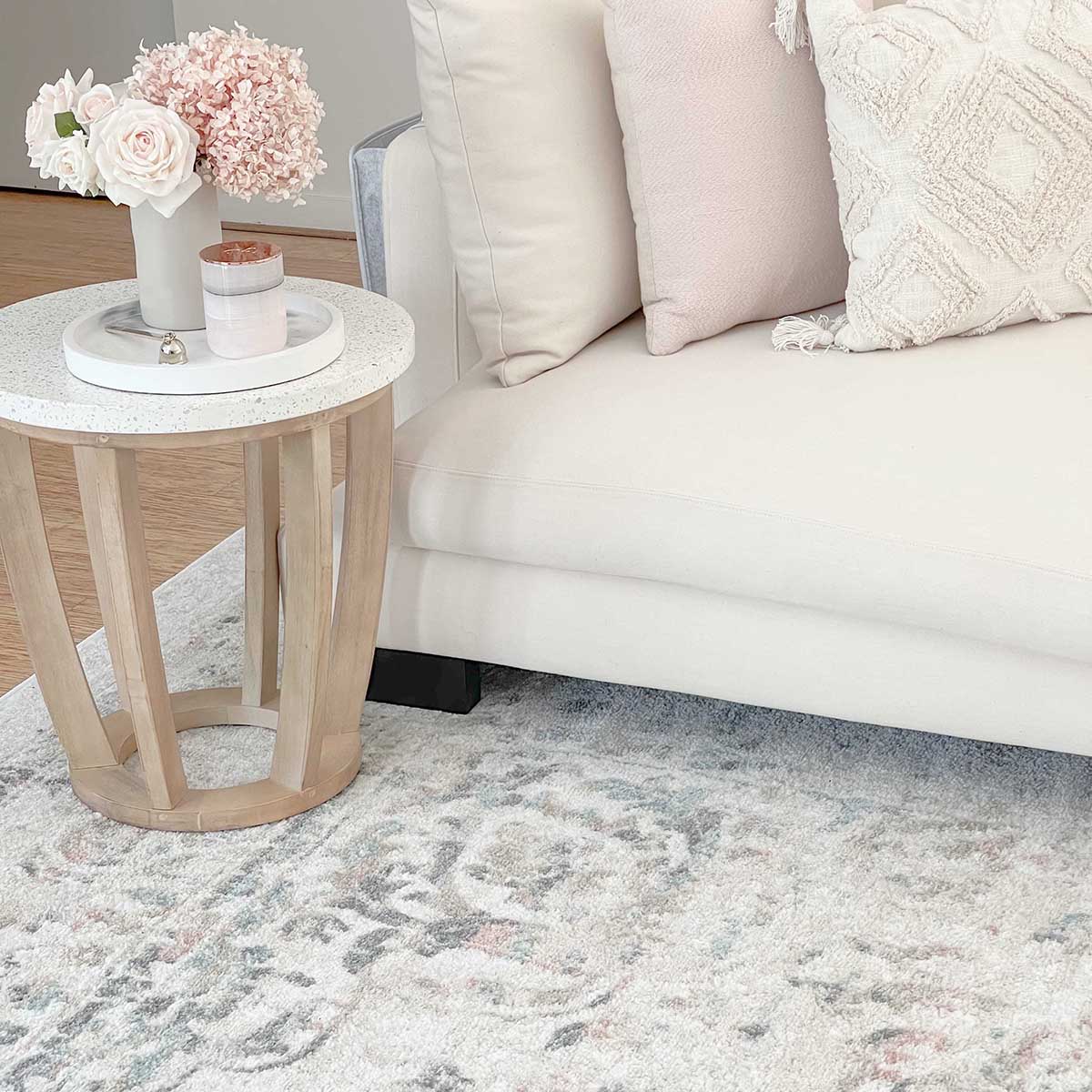Elouise Traditional Floral Rug