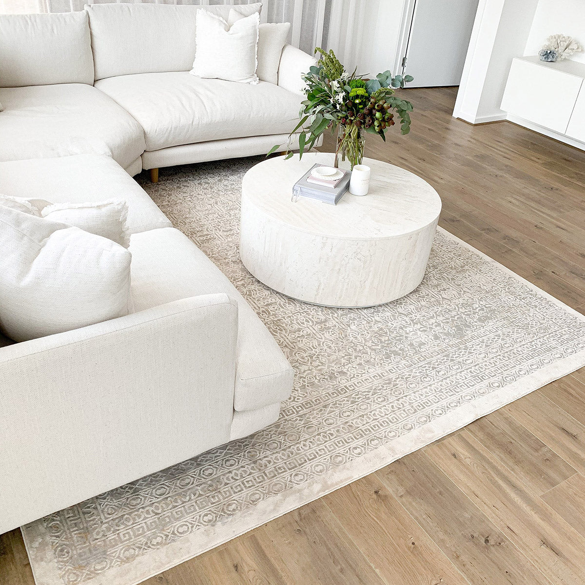 Seda Traditional Floral Rug