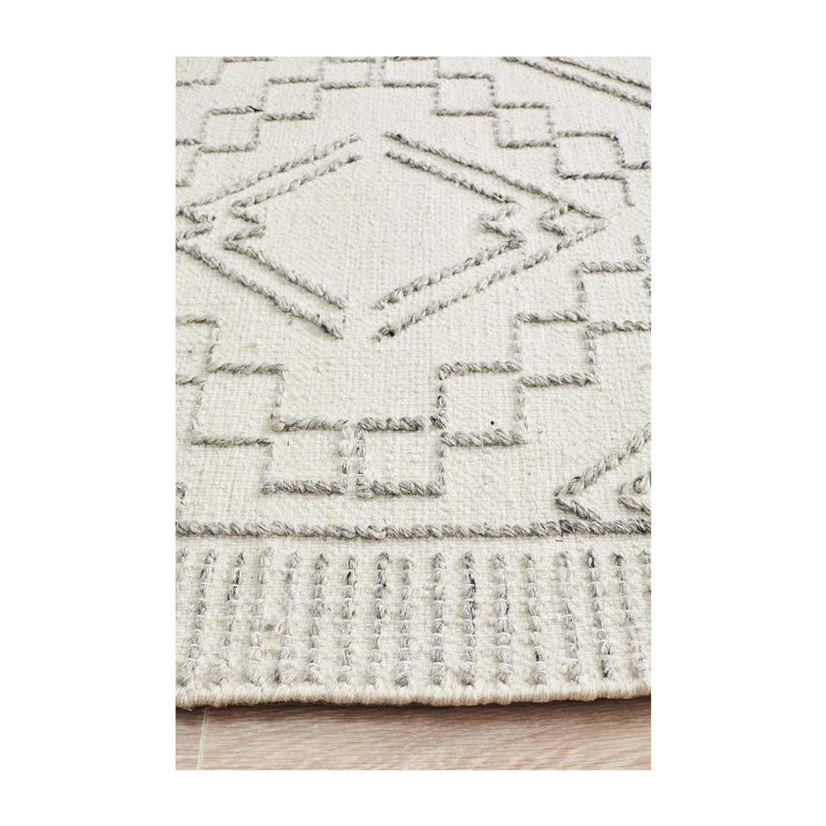Hudson 802 Rug (Ivory)