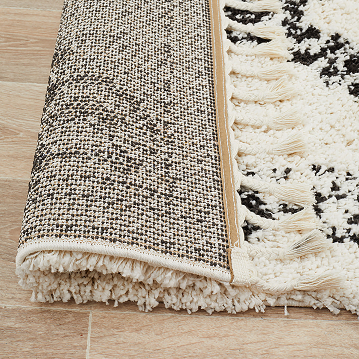 Saffron 33 Rug (White)