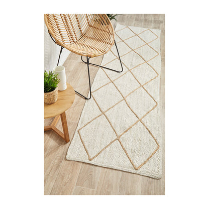 Noosa 222 Runner Rug (White)