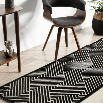 York Runner Rug (Black/Gold)