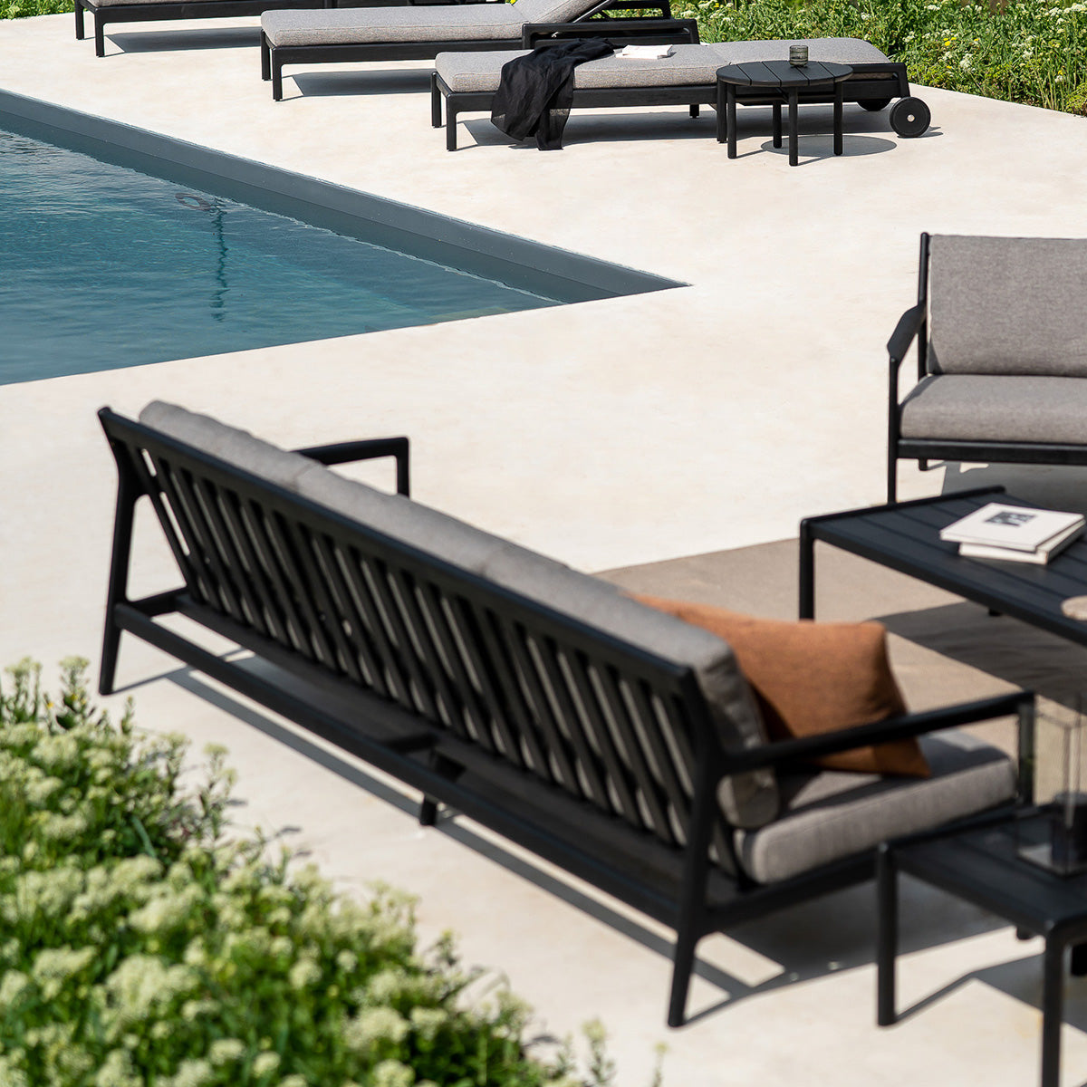 Jack Outdoor Fabric 4 Seater Sofa (Teak Black, Mocha)