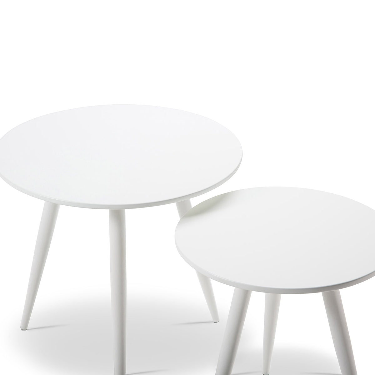 Komma Nested Side Tables
