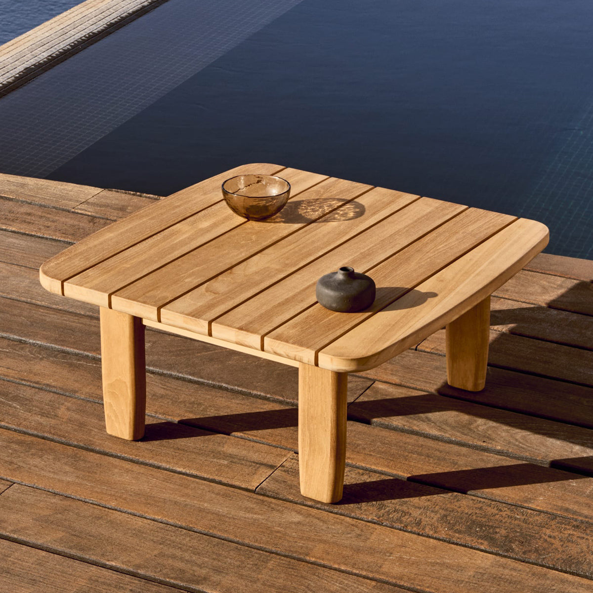 Tirant Side Table (Teak)