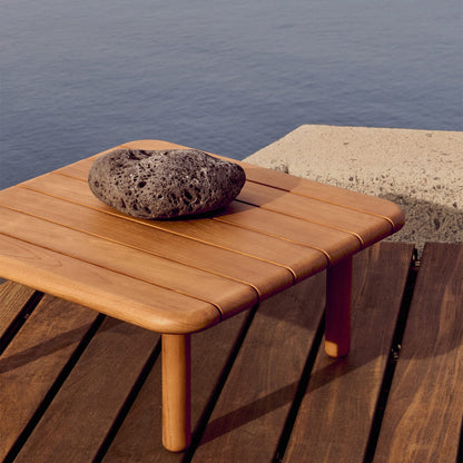 Turqueta Side Table (Teak)