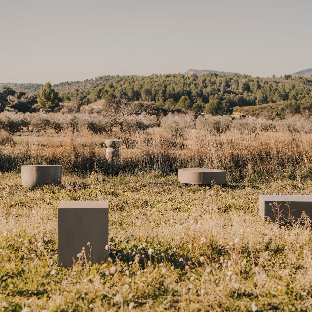 Garbet Outdoor Round Side Table