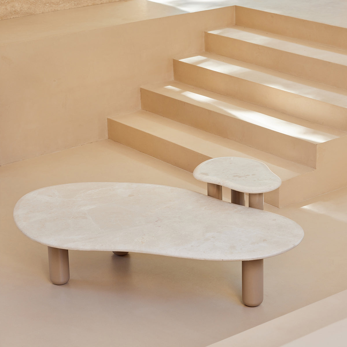 Piscina Side Table