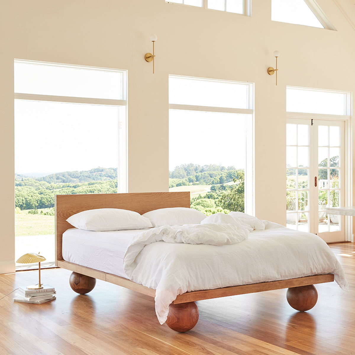 Yoko King Bed (Oak Natural)