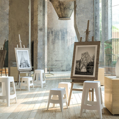 Aero Stacking Bar Stool