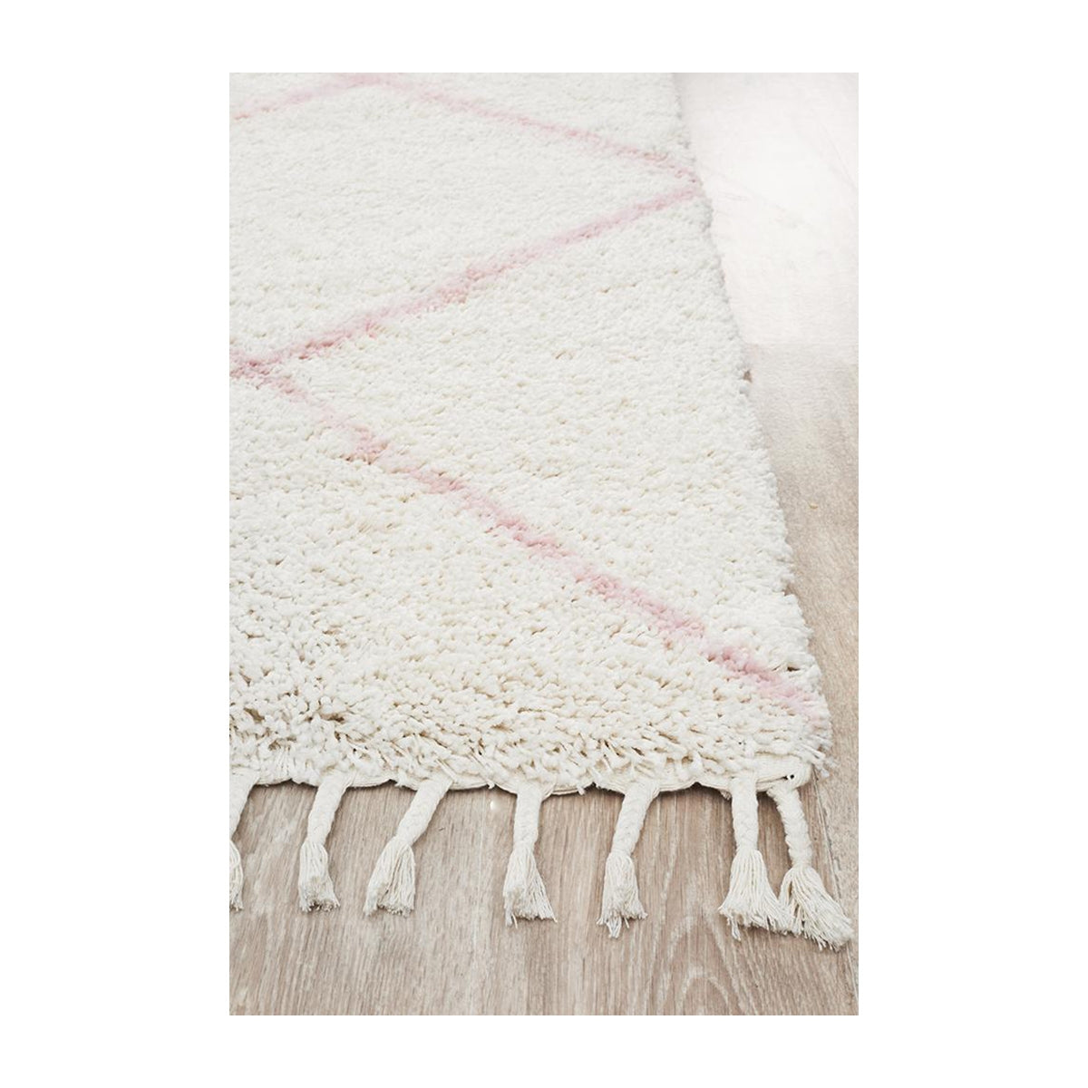 Saffron 22 Rug (Pink)