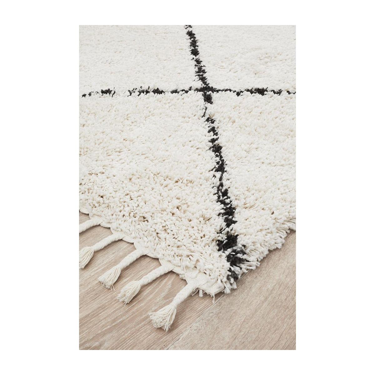 Saffron 22 Rug (White)